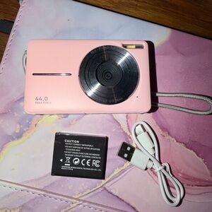 Pink Digital Camera with Accessories everything included extra battery